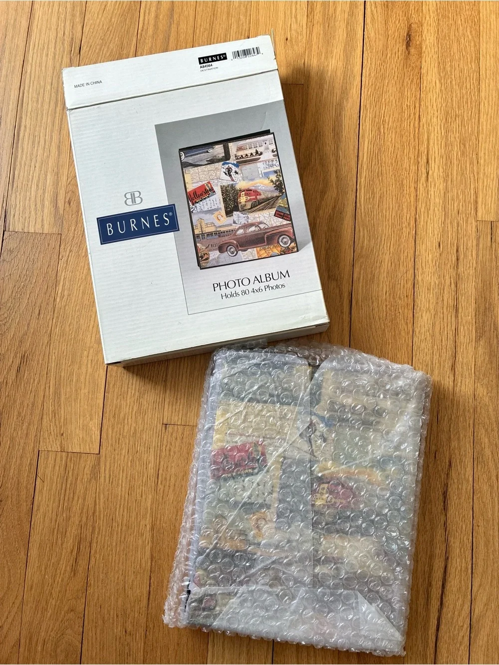 NWT Burnes®️ Photo Album Boxed, # A84564 ‘DESTINATION’ ©️1998, For 80 4x6 Photos